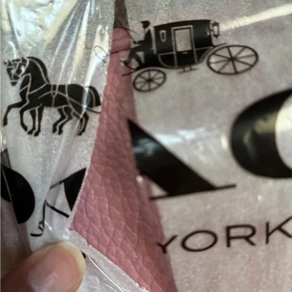 Coach Medium Court Backpack in Dusty Pink - Picture 3 of 3